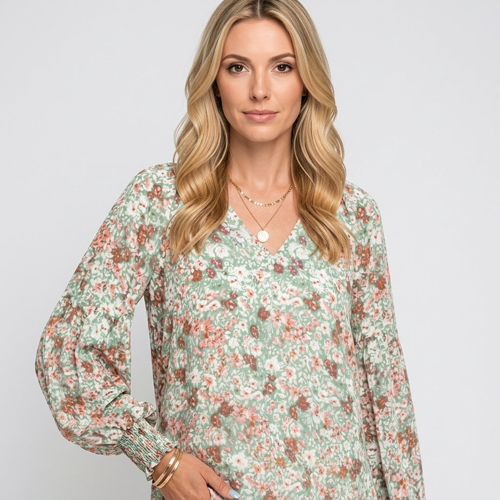 Romantische Bloemen Blouse met V Hals en Luchtige Pasvorm