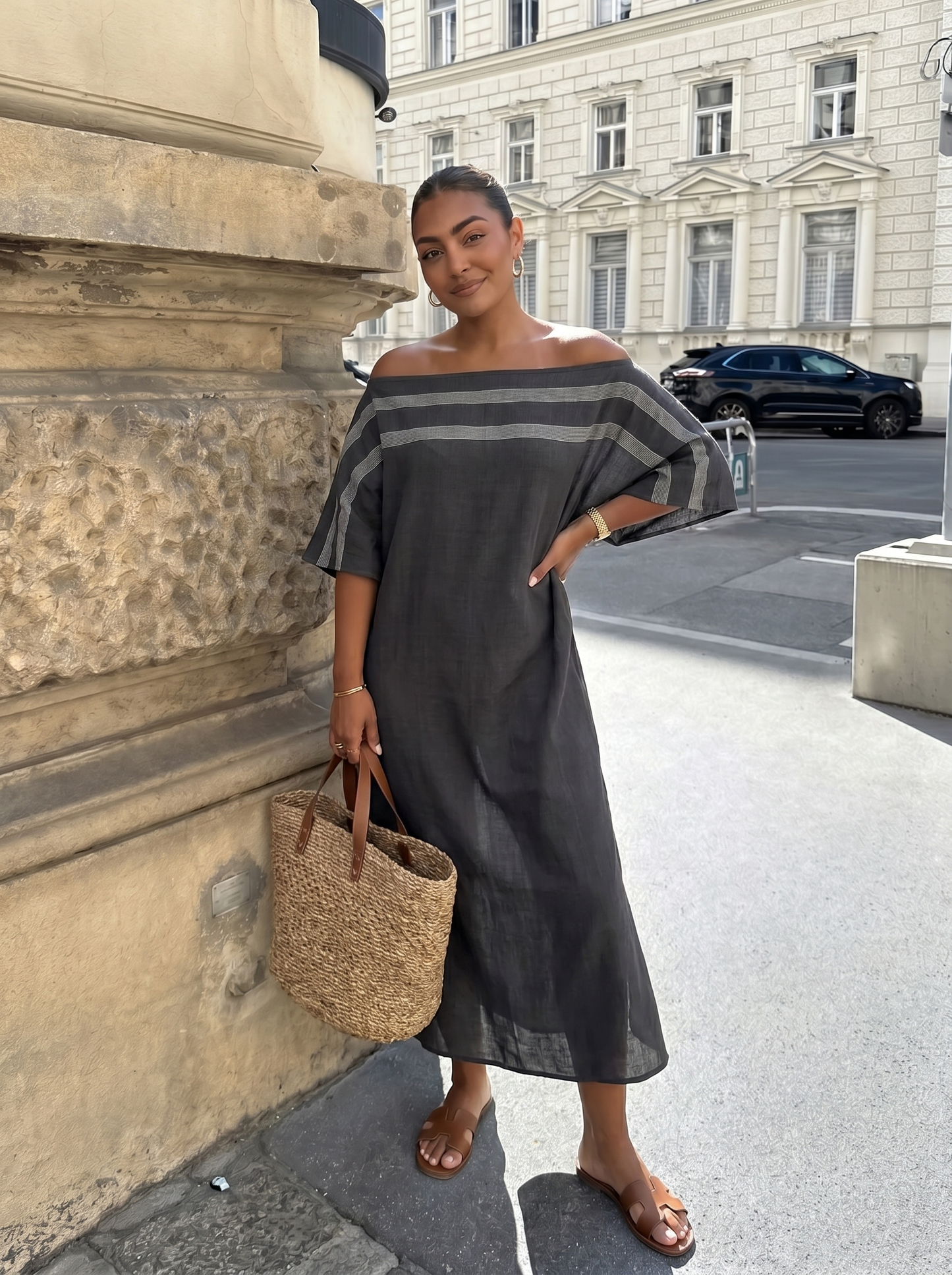 Minimalistisch Linnen Maxi Jurk - Off-Shoulder Design