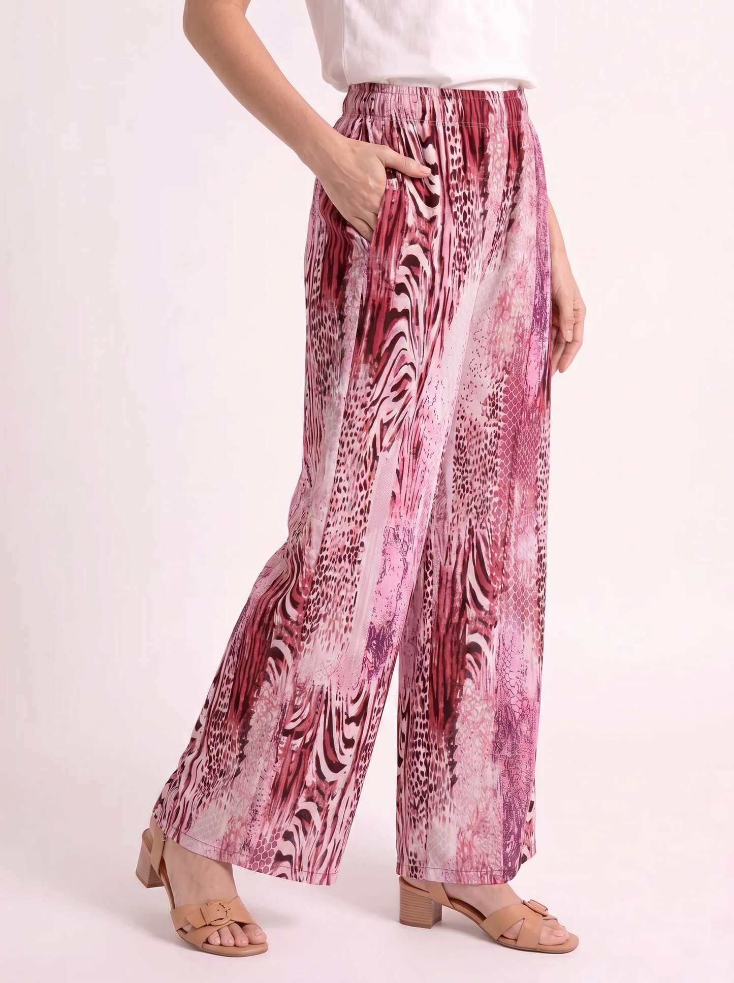 Roxanne – Stijlvolle Wide Leg Broek met Animal Print