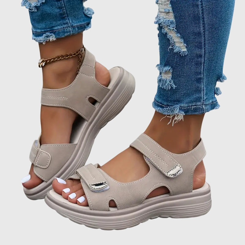 Emery orthopedische sandalen in blauw vanaf de zijkant