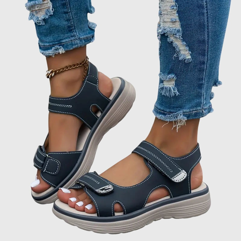 Emery orthopedische sandalen in khakikleur met schuine blik