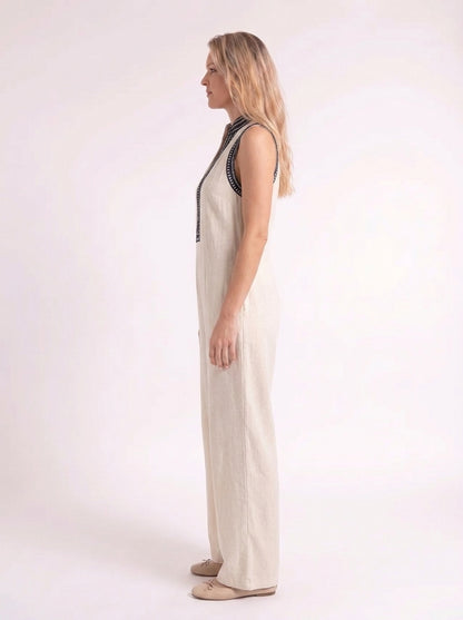 Noor – Elegante Linnen Jumpsuit met Geborduurd Detail