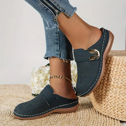 Vrouwen die de Marel Elegante Wig Sandalen casual combineren