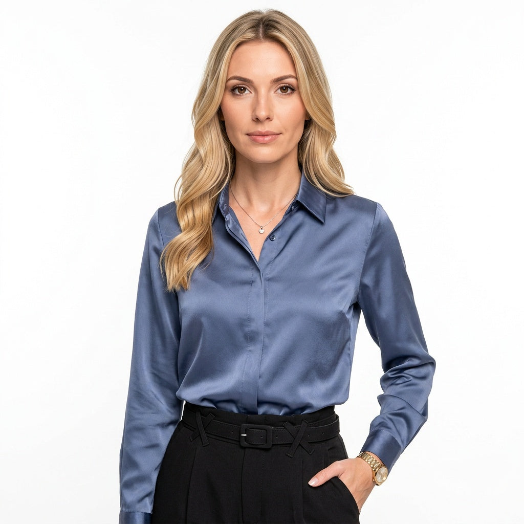 Satijnen Blouse met Klassieke Kraag en Elegante Pasvorm