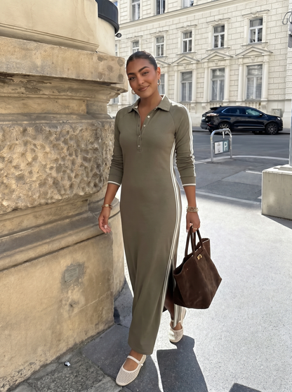 Maxi Jurk met Knoopkraag - Comfortabel Sweatstof Design