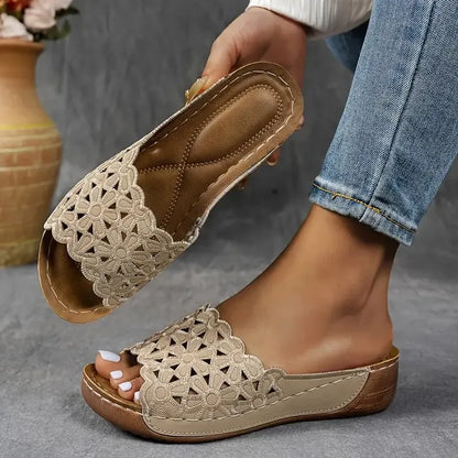Bovenaanzicht van Delilah sandalen met focus op comfort
