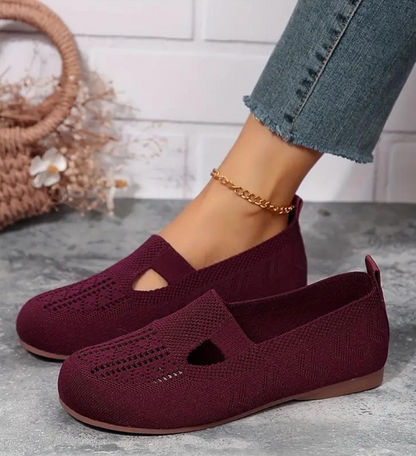 Set van drie Darcy sandalen in verschillende kleuren op een rij.